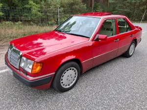 Mercedes-Benz Mercedes E260 W124 Automatik / Oldtimer / ...