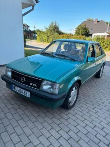Opel Kadett D