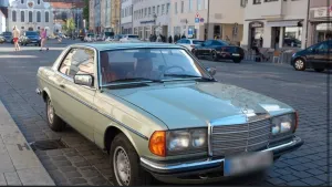 Mercedes-Benz Mercedes W123 Coupe (H-Kennzeichen) 