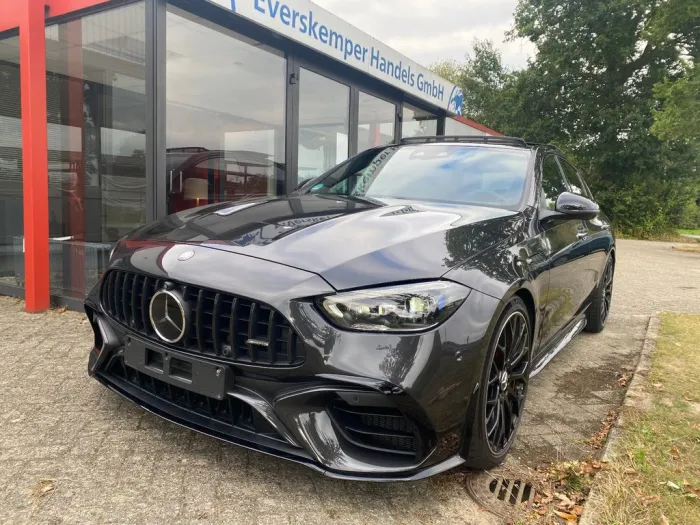 Mercedes-Benz C63 AMG 4M SE.Drivers Package Perf.Sitze NP146T