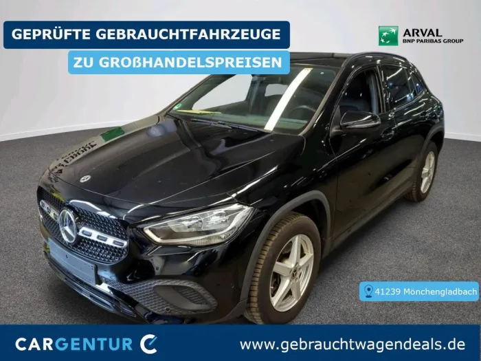 Mercedes-Benz GLA 250 e Progressive AHK HuD Key Lane Navi RKam