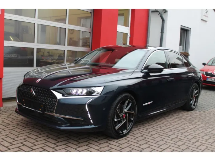 DS Automobiles DS9 Performance Line+ 225 Hybrid Voll Dach 360