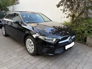 Mercedes-Benz A 250 e Lim original Garantie bis Ende 2028