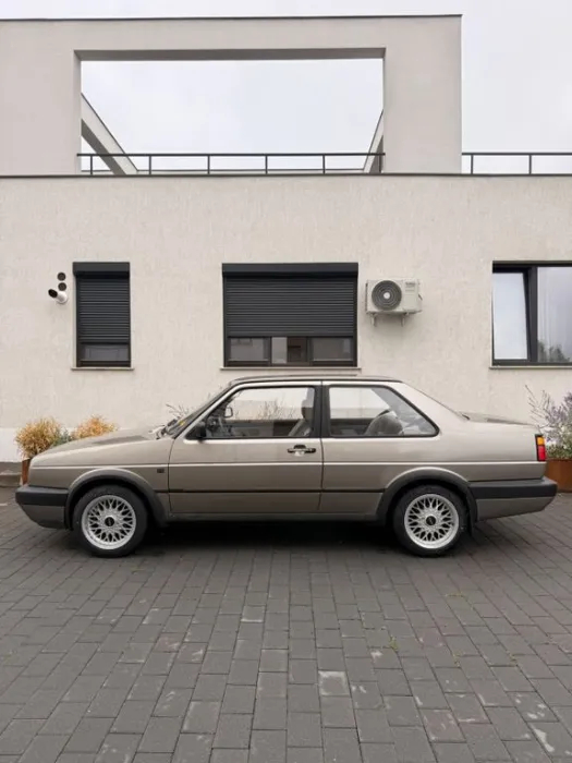 Volkswagen Jetta Coupe
