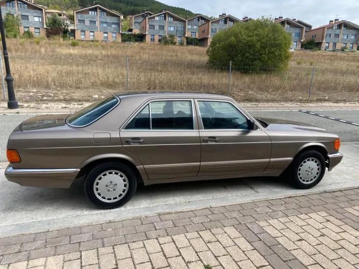 Mercedes-Benz 500 SE V8  Bj. 1987  138.0...