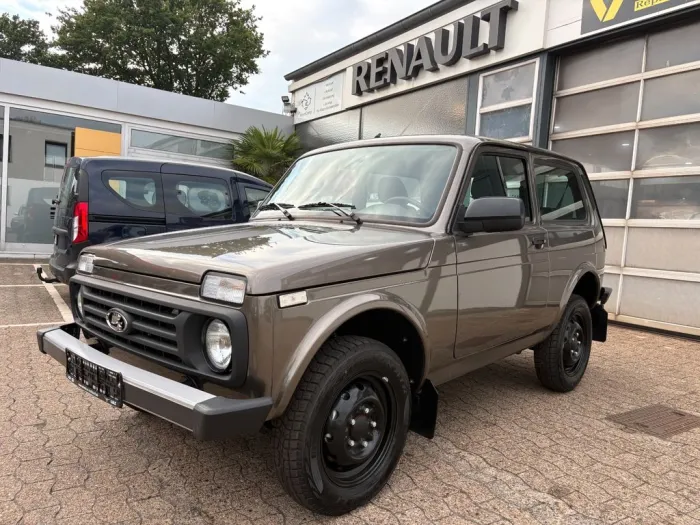 Lada Niva 4X4 Standart, Modell 2025