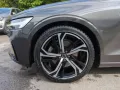Volvo S60 B4 (Benzin) Plus Dark FWD Automatik Navi LED