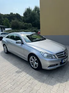Mercedes-Benz E 250 Coupé E 250 BlueEFFICIENCY ELEGANCE EL...
