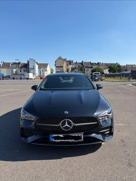 Mercedes-Benz CLA 180 DCT Coupé -