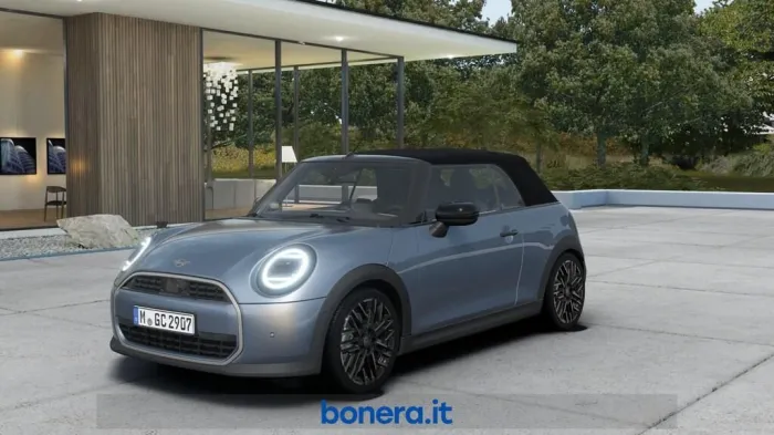 MINI Mini Mini Cooper Cabrio 2.0 C Favoured Auto