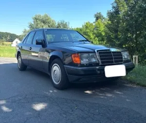 Mercedes-Benz E 300 W124 2.Vorbesitzer* Rostfrei ! 