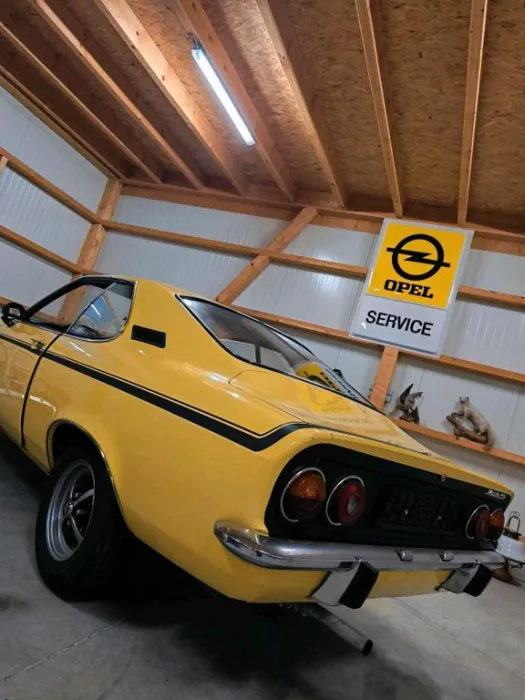 Opel OPEL MANTA A 1.9 SR