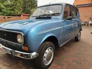 Renault R4 
