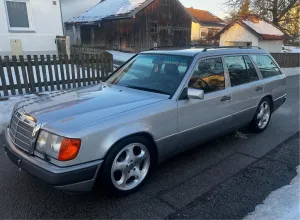 Mercedes-Benz Mercedes 280TE W124 H Kennzeichen Scheckhe...
