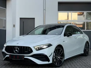 Mercedes-Benz A 35 AMG 4Matic Multibeam Night Burmester Pano