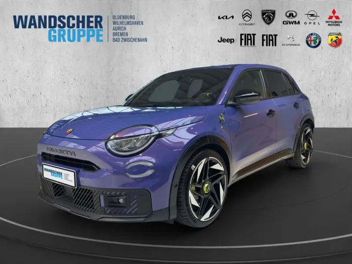 Abarth 600e Scorpionissima *SHZ*CARPLAY*KAMERA*ACC*