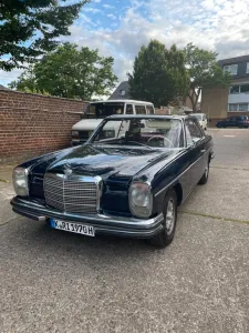Mercedes-Benz 250CE Strich 8 Coupe Automatik