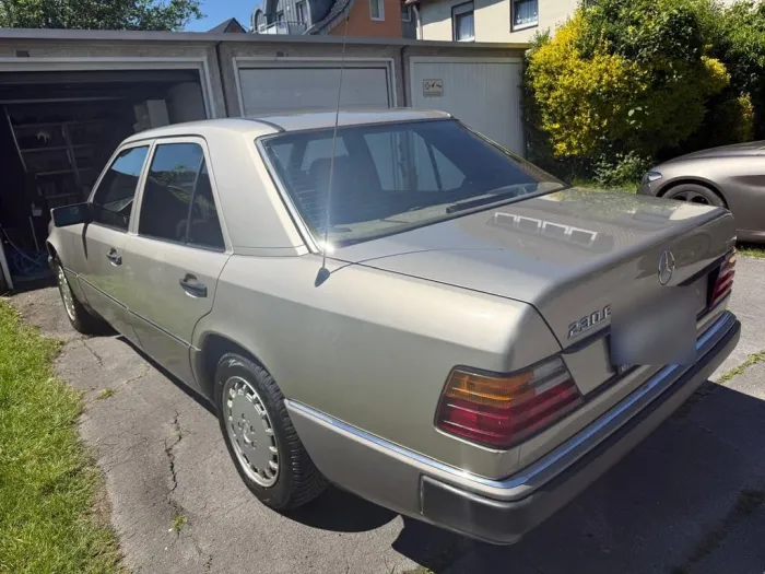 Mercedes-Benz Mercedes E classe 230