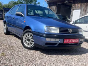 Volkswagen Vento 1.8 55kW AUS1.HAND NUR38.000KM TÜV NEU