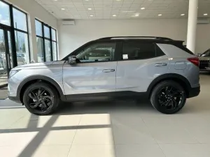 Ssangyong Korando 1.5 GDI 4x2 /19 ALU/Blackline/Sofort