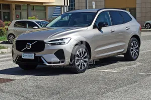 Volvo VOLVO XC60 B4 (d) AWD automatico Plus Dark N1