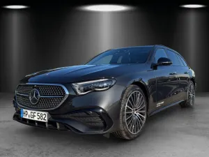 Mercedes-Benz E 220 d 4M T AMG Standhzg PANO Distronic AHK