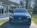 Volvo V60 T8 Plug-in Hybrid AWD Plus Dark