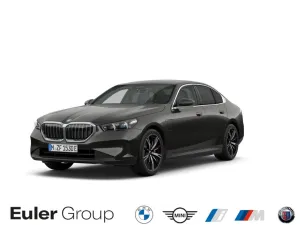 BMW 550 e xDrive Limousine Sportpaket HUD AD AHK-el.
