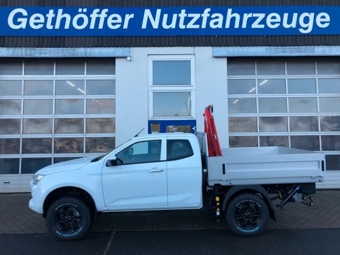 Isuzu D-Max Space Cab LS AT +Pritsche Kran + SOFORT +