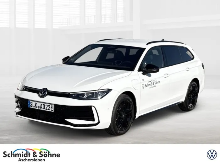 Volkswagen Passat R-Line 1.5 eHybrid DSG HARMANN+BLACK-STY.
