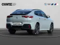 BMW X2 sDrive18d Panorama Anhängerk. IconicGlow Head