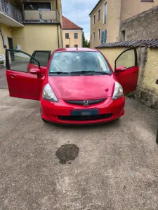 Honda jazz 1,4 BJ 2008 mit TÜV