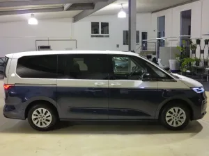 Volkswagen T7 Multivan TDI 2.0 SCR LÜ 6Si Navi AHK LM17
