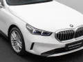 BMW 530e Kamera DAB Alarm DigitKey Widscreen 19Zoll