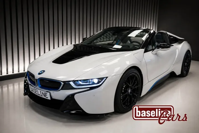 BMW i8 Roadster <1000km Sammlerzustand