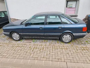 Audi 90 2,3