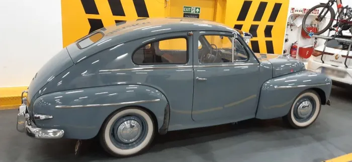 Volvo Buckelvolvo  E S 1953  komplett Restauration