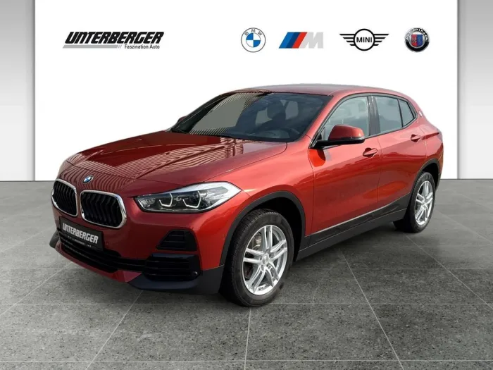 BMW X2 sDrive18i SHZ LED DAB