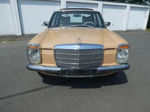 Mercedes-Benz 200 /8 W115 Einmaliger Zustand