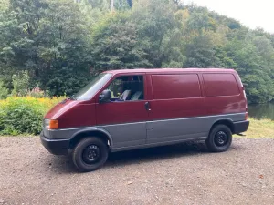 Volkswagen VW T4 2,4 Transporter/ Lkw / TÜV 04/28