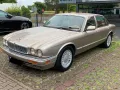 Jaguar XJ 300 3,2l V-6 Sovereign Automatik...