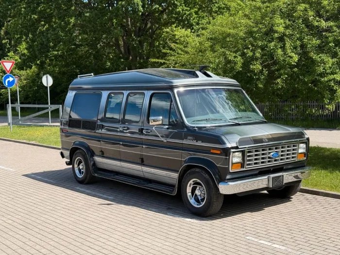 Ford Econoline E150 707 High-Tech Series Conversion 