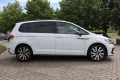 Volkswagen Touran 2.0 TDI R-Line Kamera AHK 