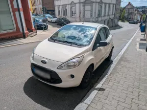 Ford Ka ru8