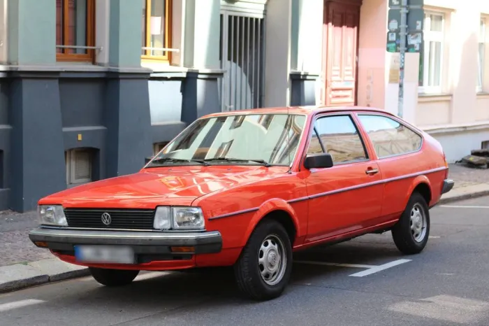 Volkswagen VW Passat 32B 1.6 85 PS - Bj. 1982 - H-Ken...