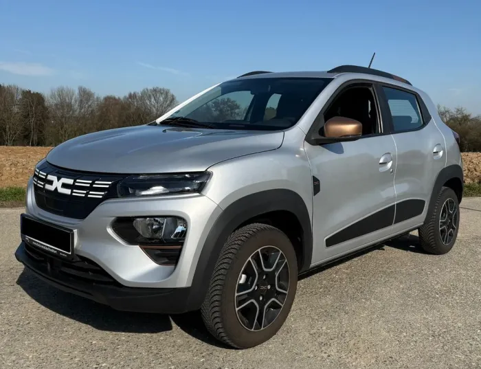 Dacia Spring Extreme Electric 65 