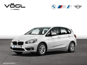 BMW 218i Active Tourer Head-Up Lenkradhzg. Driving A