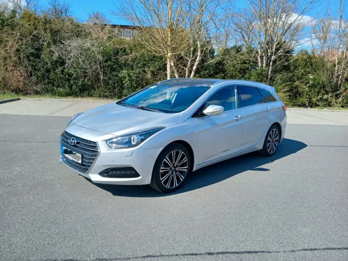Hyundai i40 1.7 CRDi 104kW blue Premium DCT Premium