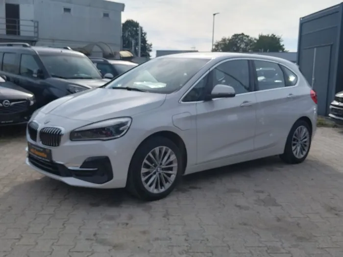BMW 225 2 Active Tourer 225 xe Luxury Line