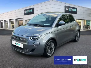 Fiat 500e Base 42 kWh*Kamer*PDC*AppleC*